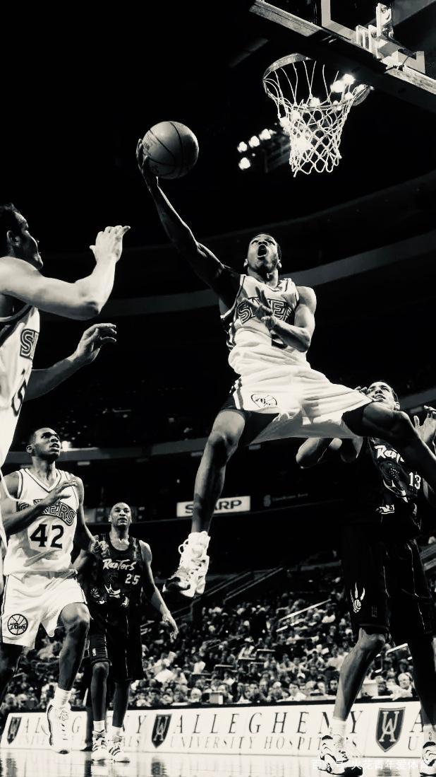 国安3-0河南！可怕的不是重夺足协杯冠军，而是球迷赛后的表态（国安3-0河南！更让人震惊的不是重夺足协杯，而是球迷赛后表态）