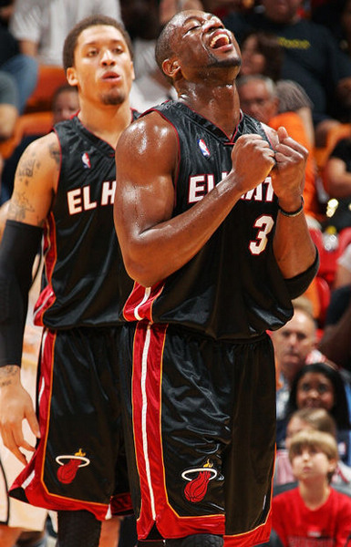 队记：莫兰特符合开拓者的快节奏打法，可用亨德森或夏普交易（队记者：莫兰特契合开拓者快节奏体系，或以亨德森／夏普为交易筹码）