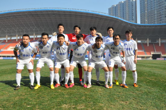 亚足联官方：成都蓉城因在亚冠单场5人染黄被罚款2500美元（亚足联官宣：成都蓉城亚冠单场5黄牌，罚款2500美元）