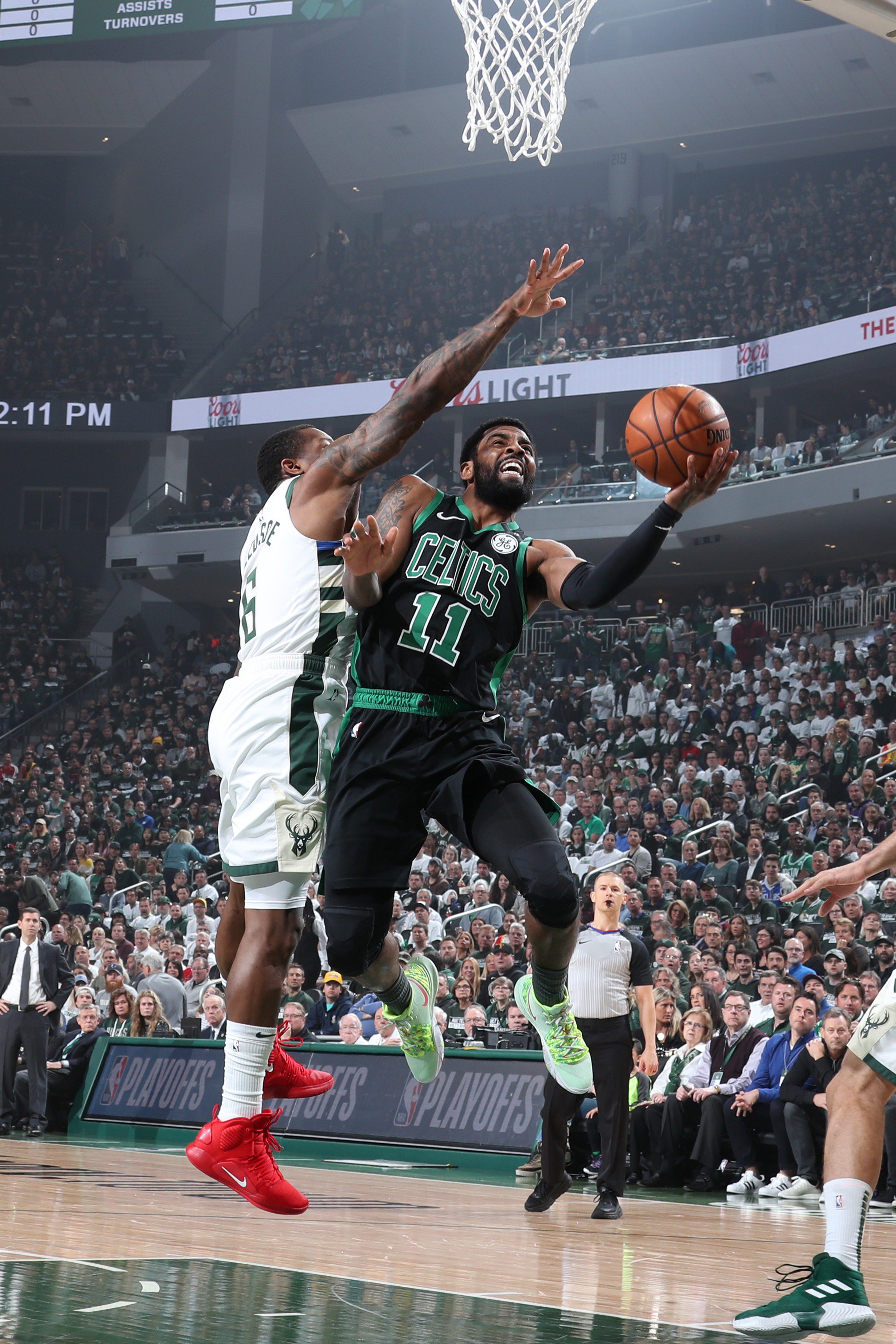 约基奇穆雷被称联盟最强二人组（约基奇与穆雷被誉为NBA最强搭档）