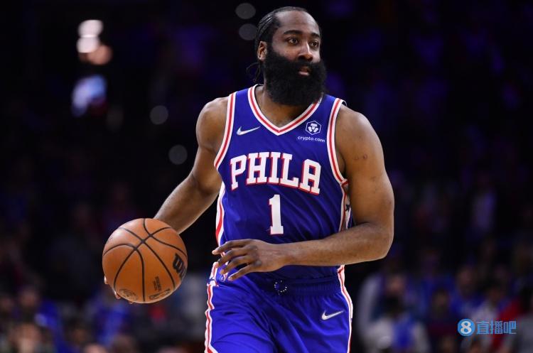 曼晚：多古和达洛特撑不起来曼联左路，俱乐部冬窗可能有动作（曼晚：多古、达洛特难撑曼联左路，冬窗或将有所动作）